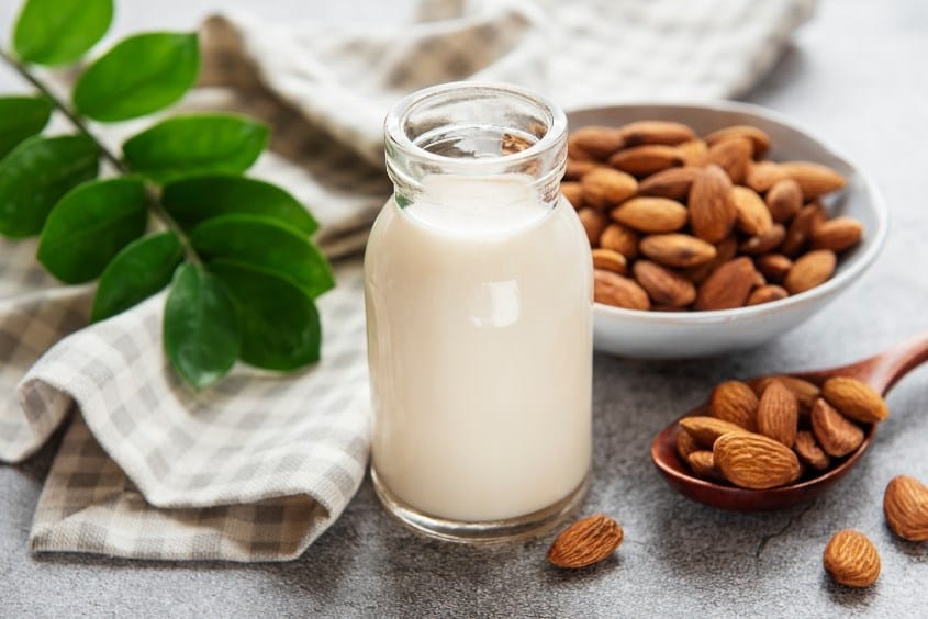 Sữa hạt hạnh nhân yến mạch mix chuối